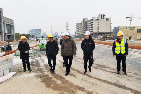 1609652194355037.jpg 南昌市政建設(shè)黨委書記徐旭洛陽(yáng)東路綜合改造工程600400P3.jpg