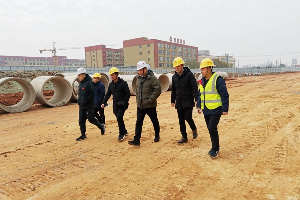 1609728579947791.jpg 南昌市政建設(shè)黨委書記徐旭廣州路東延市政工程項目指導工作600400P2.jpg