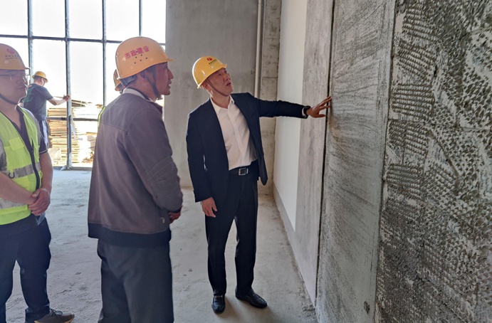 徐旭前往市政公用城三期項(xiàng)目、市政綠色建材科技產(chǎn)業(yè)園項(xiàng)目調(diào)研