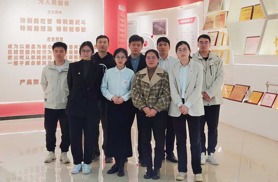 打造企業(yè)文化“先鋒隊” 打造企業(yè)文化“先鋒隊”